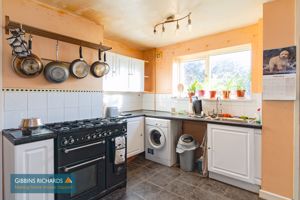 Kitchen- click for photo gallery